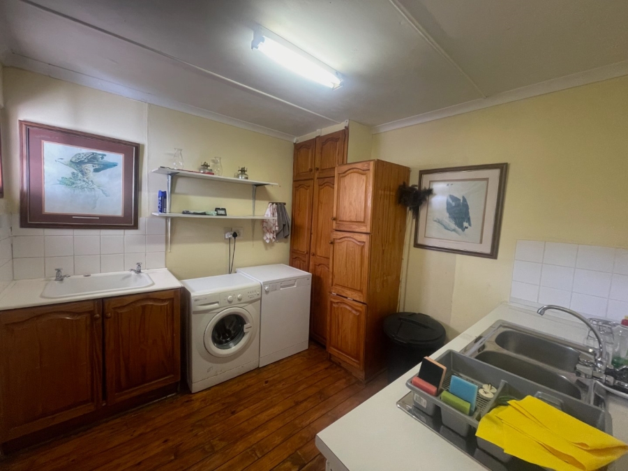 8 Bedroom Property for Sale in Leermansdrift Ah Western Cape